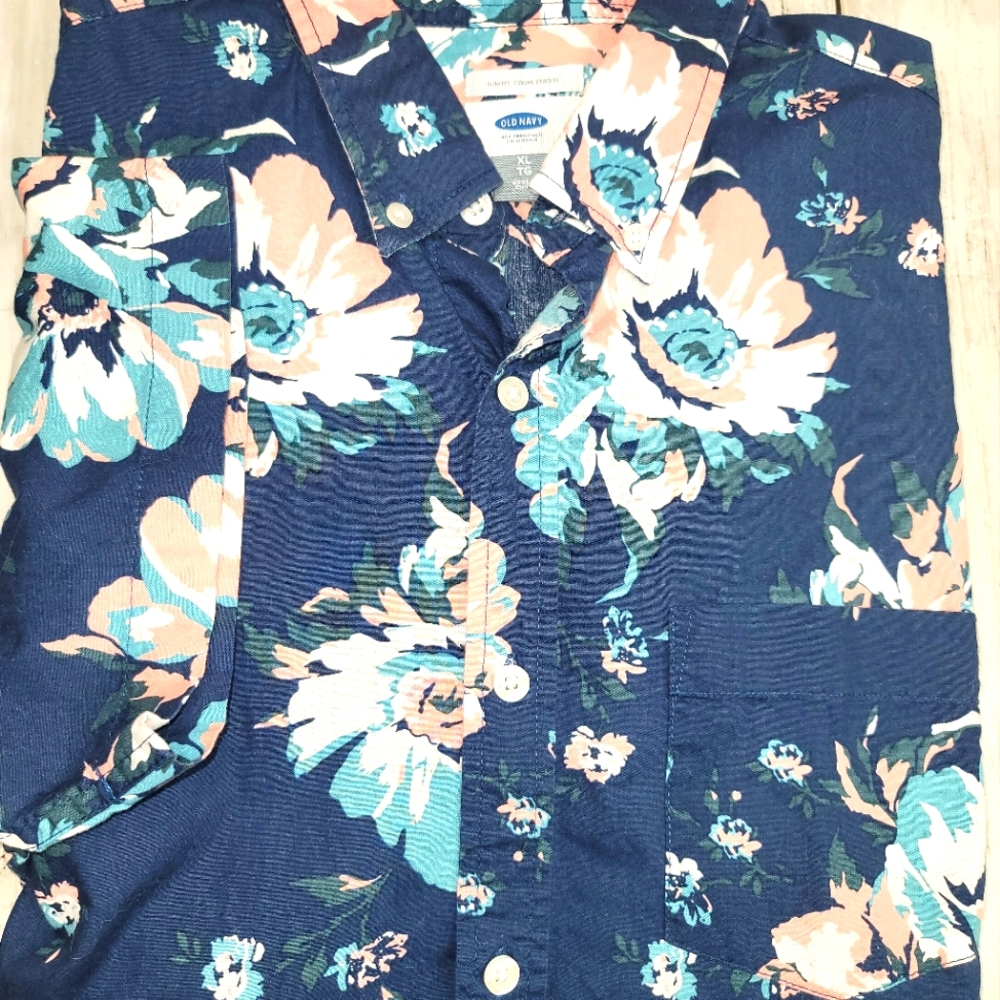 Old Navy Men's Floral Button Down Sixe XL